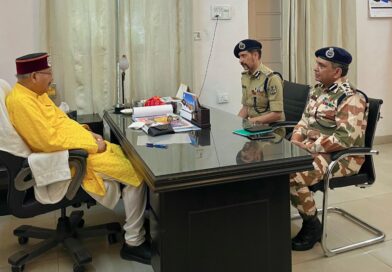 सीमांत क्षेत्रों के विकास और तीर्थयात्रियों की सुचारू यात्रा के लिए पूरी तरह प्रतिबद्ध- महाराज