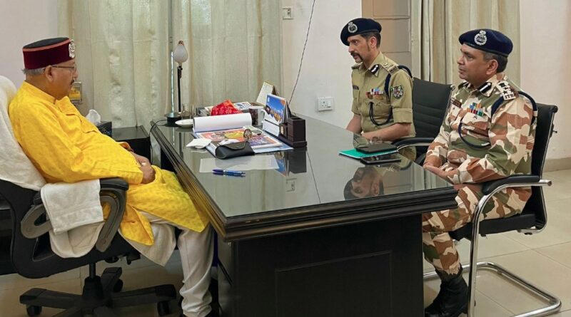 सीमांत क्षेत्रों के विकास और तीर्थयात्रियों की सुचारू यात्रा के लिए पूरी तरह प्रतिबद्ध- महाराज