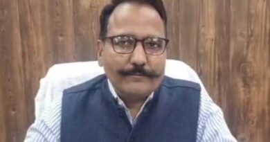 डीएम ललित मोहन रयाल के निर्देश पर मनमानी करने वाले 10 निजी स्कूलों को दिया गया नोटिस