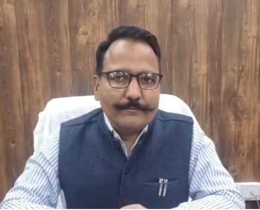 डीएम ललित मोहन रयाल के निर्देश पर इन 17 निजी स्कूलों को नोटिस