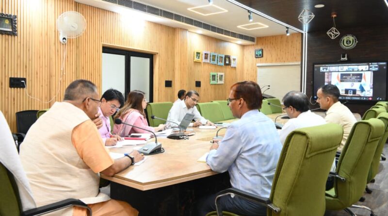 केंद्रीय कृषि मंत्री ने सभी राज्यों को निर्देश दिए कि संभावित परिस्थितियों से प्रभावी ढंग से निपटने के लिए सभी आवश्यक तैयारियां समय रहते पूरी कर ली जाएं