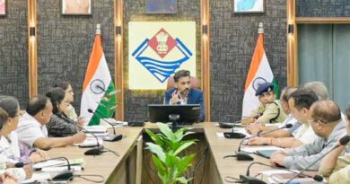 सड़क सुरक्षा में जनभागीदारी जरूरी, सभी विभाग करें समन्वित प्रयास- डीएम