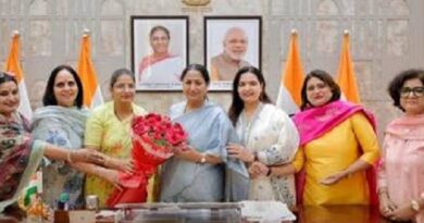 लता गुप्ता ने संभाला दिल्ली महिला आयोग के अध्यक्ष का कार्यभार, पांचों सदस्यों ने भी लिया चार्ज