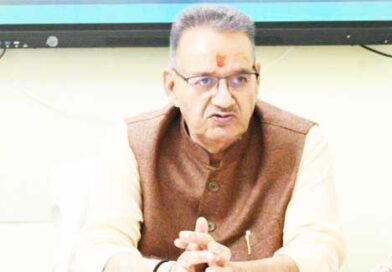 नितिन नबीन के कुमाऊं दौरे को लेकर तैयारियां तेज, मंत्री गणेश जोशी ने अधिकारियों के साथ की बैठक