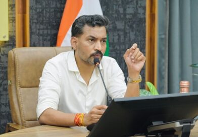 देहरादून में मतदाता जागरूकता गतिविधियां तेज, जिलाधिकारी ने सभी विभागों को दिए निर्देश