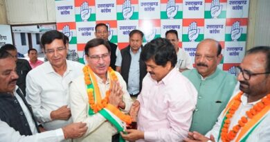 उत्तराखंड कांग्रेस में शामिल हुए कई नेता, 2027 चुनाव से पहले संगठन मजबूत करने की तैयारी