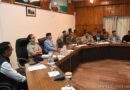 नैनीताल : कैंचीधाम में ट्रैफिक एवं पार्किंग व्यवस्था को लेकर कुमाऊँ कमिश्नर दीपक रावत ने की बैठक, श्रद्धालुओं को किसी भी प्रकार की असुविधा न होने दिए निर्देश